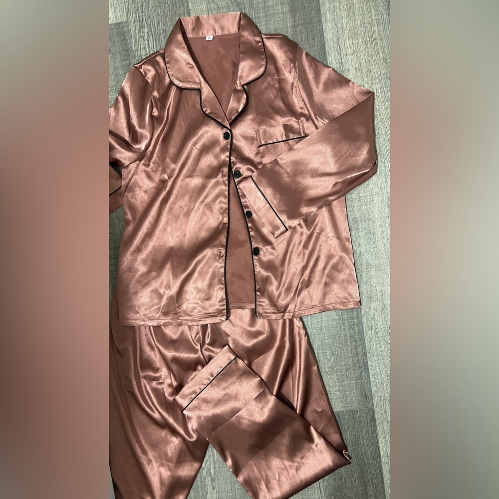 Satin Sleepwear Set in Rose Gold